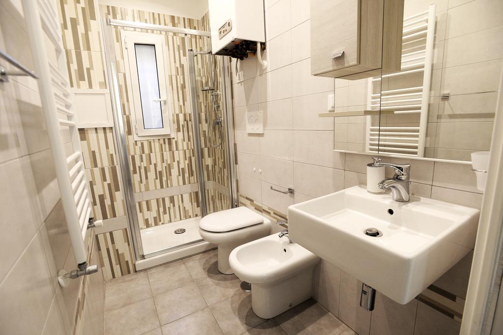 Laterano White - Colosseo Apartment *