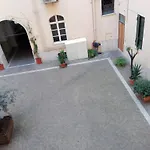 Laterano White Home - Colosseo